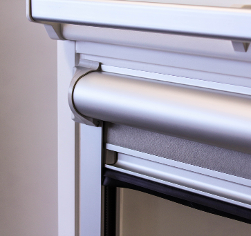 Keylite Blackout Solar Powered Blind Keylite Blackout Solar Powered Blind